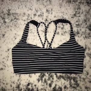 Lululemon sports bra